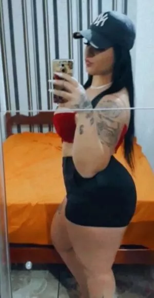 Mari Santos Thumbnail Picture