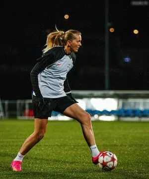 Maria Brochmann Thumbnail Picture
