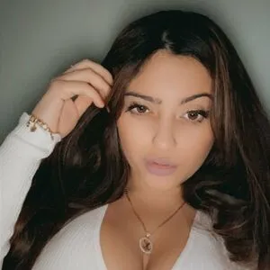 Maria Sharrad Thumbnail Picture
