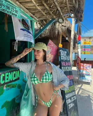 Maria Valero OnlyFans Leaked Free Thumbnail Picture - #4WqA7o7orY