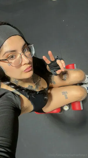 Mariamartinxz Thumbnail Picture