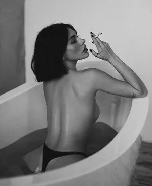 Mariamoretti Thumbnail Picture