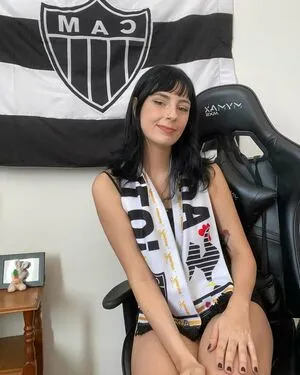 Mariana Karpukovas Thumbnail Picture