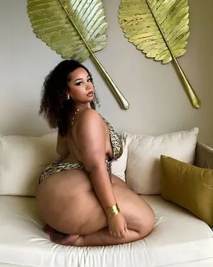 Marie Assi OnlyFans Leaked Free Thumbnail Picture - #kFDF5Ae2MZ
