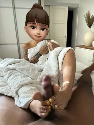 Marie French Feetgirl Thumbnail Picture