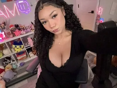 Mariiiisel OnlyFans Leaked Free Thumbnail Picture - #EOlJ5KqWR0