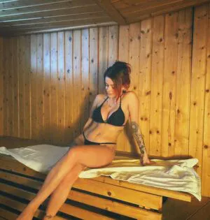 Marika93xx Thumbnail Picture
