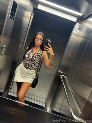 Mariluzzz OnlyFans Leaked Free Thumbnail Picture - #Kar5CGO9RK