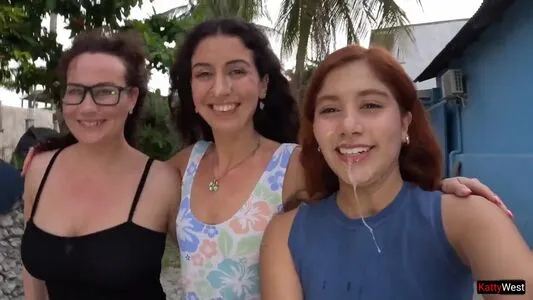 Marina Gold Thumbnail Picture