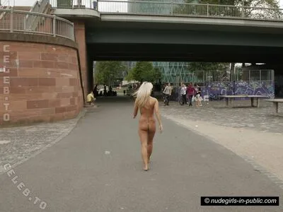 Marinka OnlyFans Leaked Free Thumbnail Picture - #44gBixyaF2