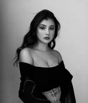 Marisa Groch OnlyFans Leaked Free Thumbnail Picture - #4eB6ofnu1B