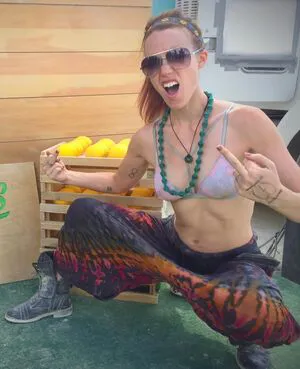 Marisha Ray OnlyFans Leaked Free Thumbnail Picture - #HrmLyIdoNI