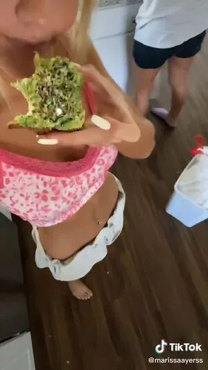 Marissa Ayers OnlyFans Leaked Free Thumbnail Picture - #X3Gj0p5guv