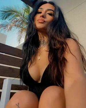 Marissa Nishay Thumbnail Picture