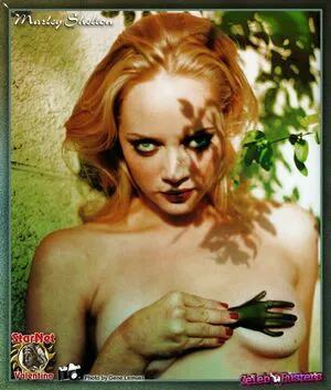 Marley Shelton Thumbnail Picture