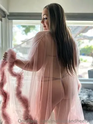 Marriedandheelsof OnlyFans Leaked Free Thumbnail Picture - #sDhpbqiHAd