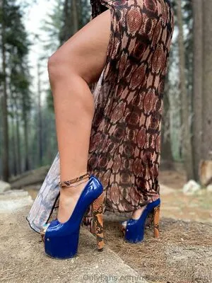 Marriedandheelsof OnlyFans Leaked Free Thumbnail Picture - #vHDjsd4nKP
