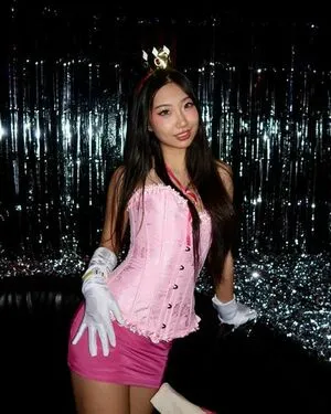 Martha Chen Thumbnail Picture
