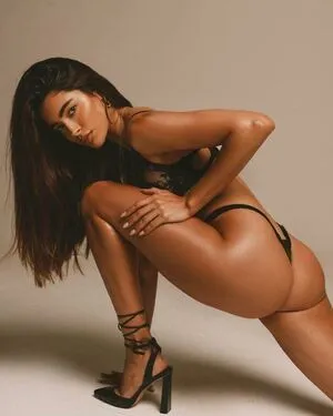 Martina Echegaray Thumbnail Picture