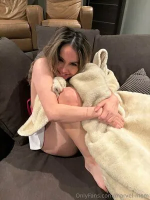 Marvel Mom OnlyFans Leaked Free Thumbnail Picture - #HO0y71TGmk