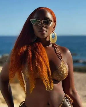 Mary J Blige Thumbnail Picture