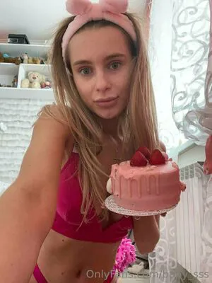 Marya Maryanne Thumbnail Picture