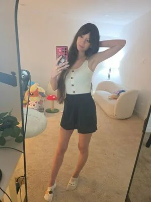 MaryMaybe Thumbnail Picture