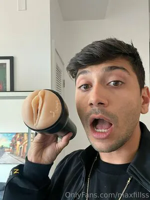 Maxfillss OnlyFans Leaked Free Thumbnail Picture - #82FffXhLqv