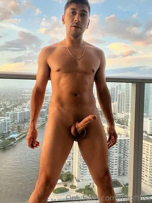 Maxfillss OnlyFans Leaked Free Thumbnail Picture - #W29PDolIYX