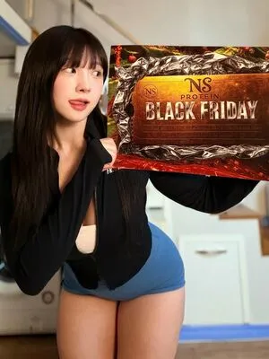 May E OnlyFans Leaked Free Thumbnail Picture - #O7FInfi6YG
