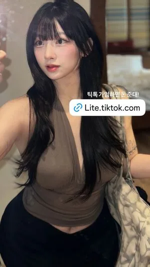 May E OnlyFans Leaked Free Thumbnail Picture - #dV6aF3luuu