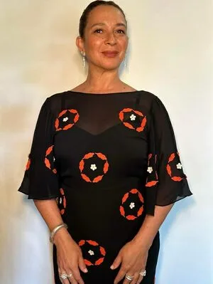 Maya Rudolph OnlyFans Leaked Free Thumbnail Picture - #ISWM5c0rcM