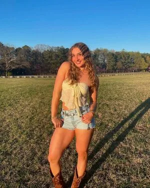Maya Steines OnlyFans Leaked Free Thumbnail Picture - #3RjIUh55gV