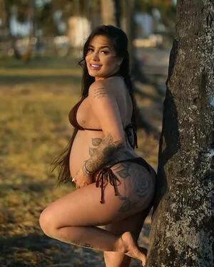 Mc Mirella OnlyFans Leaked Free Thumbnail Picture - #3CiuSOUvrt