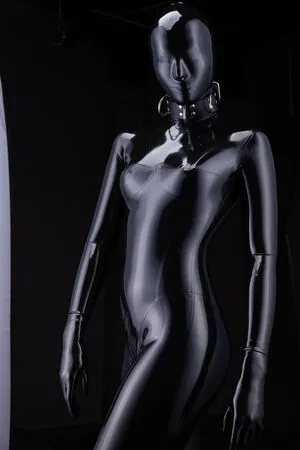 Mdollbot OnlyFans Leaked Free Thumbnail Picture - #1RMF1SoTmG