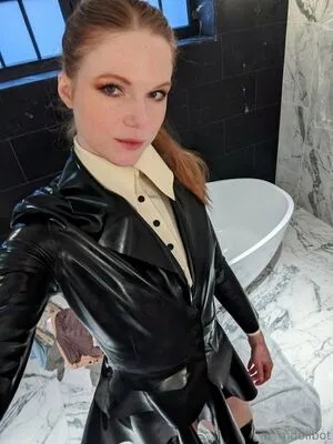 Mdollbot Thumbnail Picture
