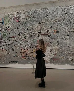 Meg Mills Thumbnail Picture