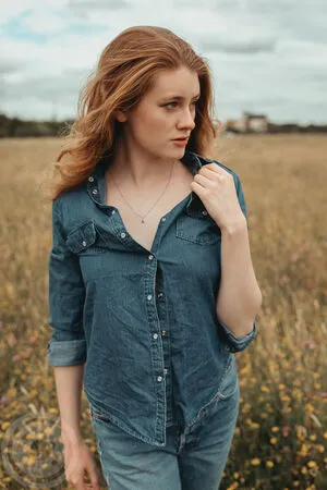 Meg Modelling OnlyFans Leaked Free Thumbnail Picture - #039aGEWch3