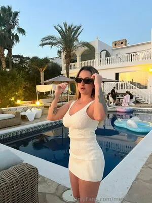 Megandelight Thumbnail Picture