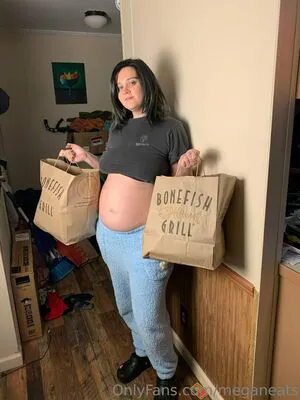 Meganeats OnlyFans Leaked Free Thumbnail Picture - #GKLooFlT50
