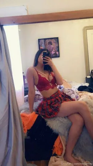 Megariley OnlyFans Leaked Free Thumbnail Picture - #1th4jA0LRV