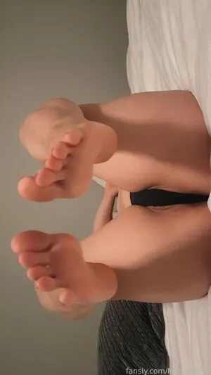 Meileefeet OnlyFans Leaked Free Thumbnail Picture - #4NnAH4KalP