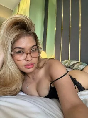 Meiling OnlyFans Leaked Free Thumbnail Picture - #5GSwMW3Bkl