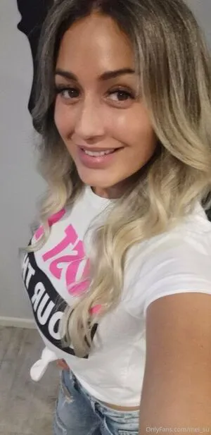 Mel Su OnlyFans Leaked Free Thumbnail Picture - #3JKPAVFgK5