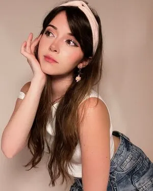 Melibela OnlyFans Leaked Free Thumbnail Picture - #c6Bmsc8Hm6