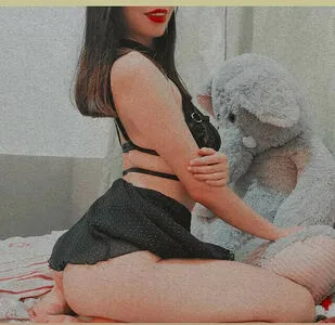 Melina Valdez Thumbnail Picture