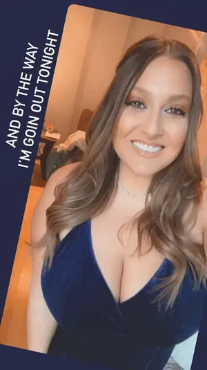 Melissa D Thumbnail Picture