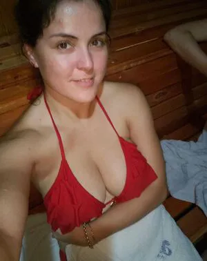 Melissa Hottie Thumbnail Picture