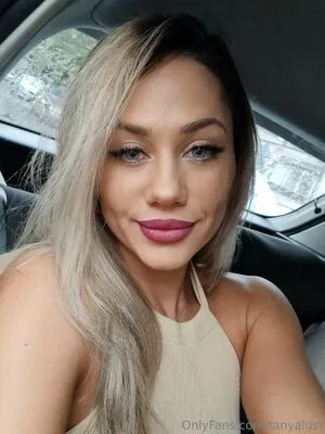 Mell Fox OnlyFans Leaked Free Thumbnail Picture - #PSAMg96CuI