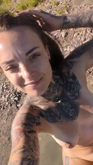 Mellymell0103 Thumbnail Picture